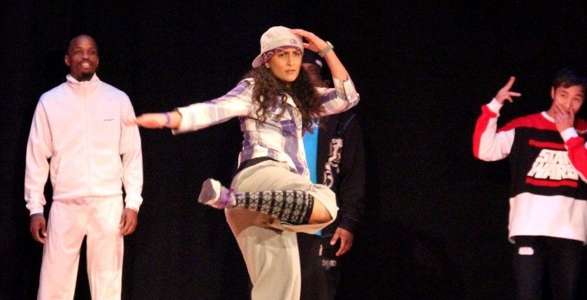 Sunanda Biswas dancing on stage